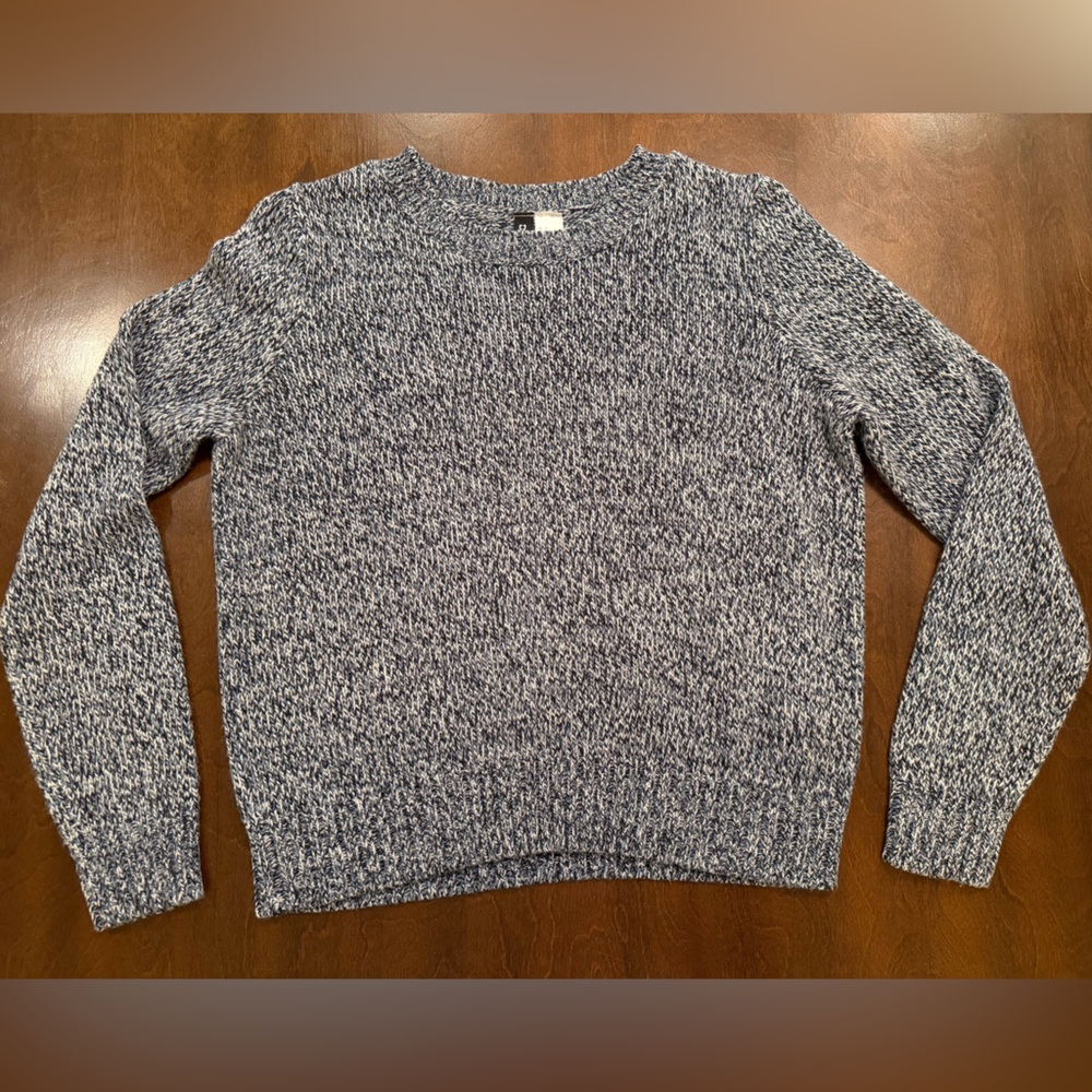 H&M Blue and White Crewneck Sweater